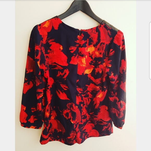 Floral Blouse with Leather Shoulder Detail - Picture 3 of 4